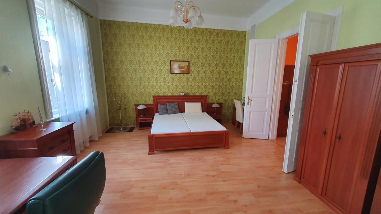 Апартаменты Casa Tajola Кечкемет Экстерьер фото